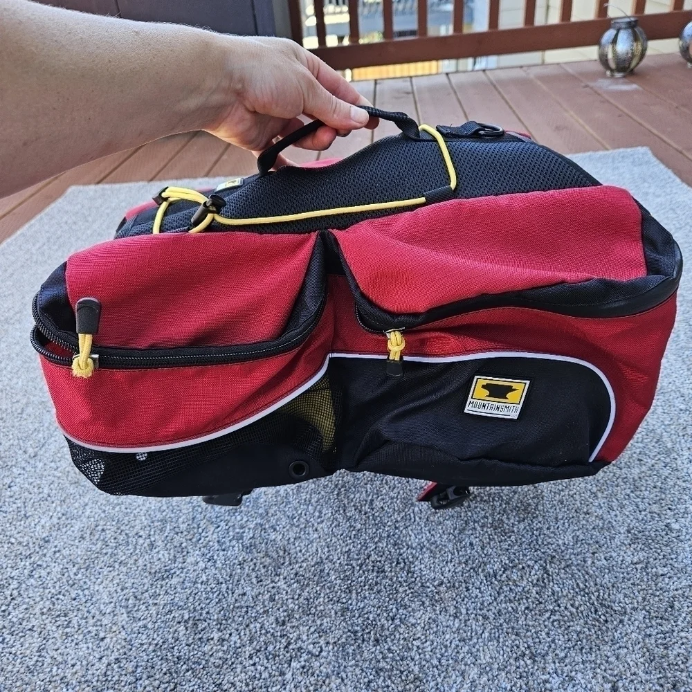 Mountainsmith Large Dog Pack SL3 Outdoor Hiking Red Backpack Adjustable Harness
